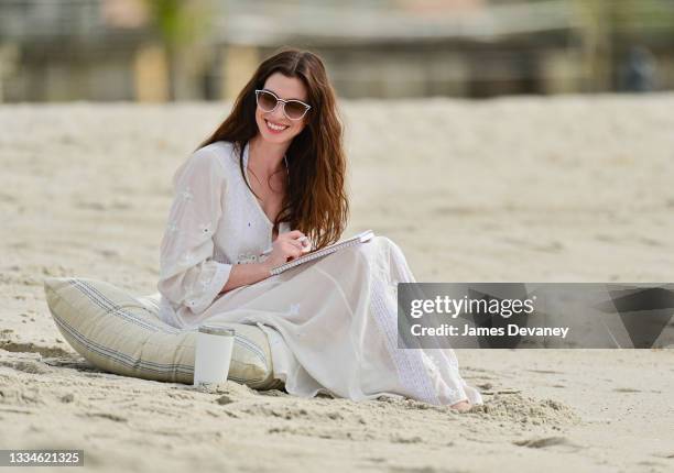 Anne Hathaway Beach Photos And Premium High Res Pictures Getty Images anne-hathaway-beach-photos-and-premium-high-res-pictures-getty-images