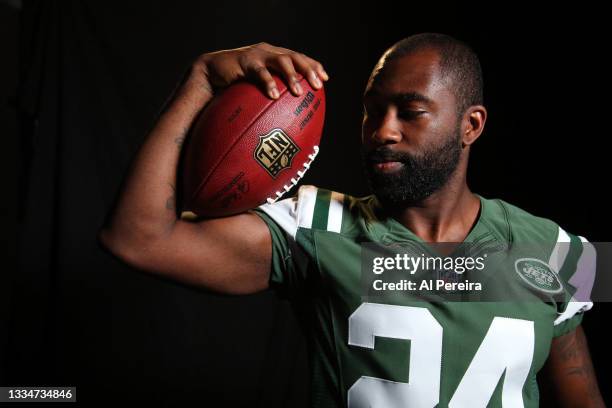 Darrell Reeves 1,227 Darrelle Revis Photos Stock Photos, High-Res Pictures, and Images ...