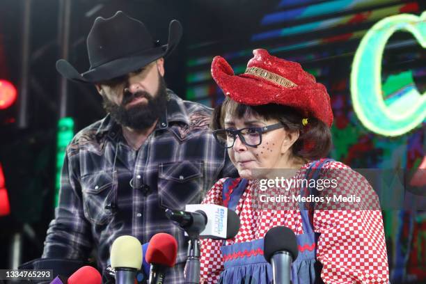 Luk Vegas and María Antonieta de las Nieves aka La Chilindrina speak to the press at Salon Las Tertulias on August 17, 2021 in Mexico City, Mexico....