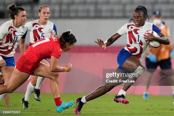 Seraphine Okemba of Team France in the Women's Rugby Sevens Quarter-final match between Team France and Team China on day seven of the Tokyo 2020...