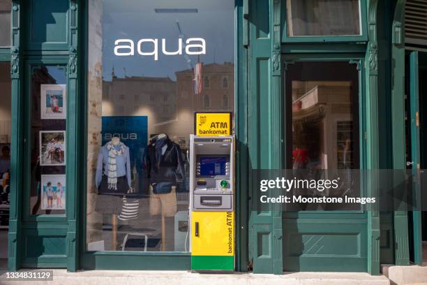 aqua store in split, croatia - entrance sign stock pictures, royalty-free photos & images