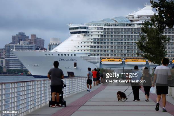 Royal Caribbean Oasis of the Seas cruise ship sails up the Hudson River for a photo opportunity in New York City on August 18, 2021 as seen from...