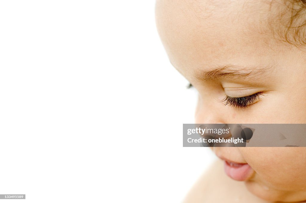 Retrato de Feliz niña bebé