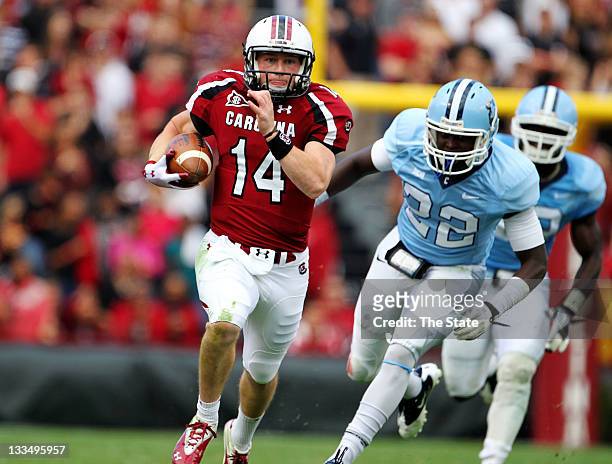 South Carolina Gamecocks quarterback Connor Shaw scores on a long keeper in the second quarter against Citadel at Williams-Brice Stadium in Columbia,...