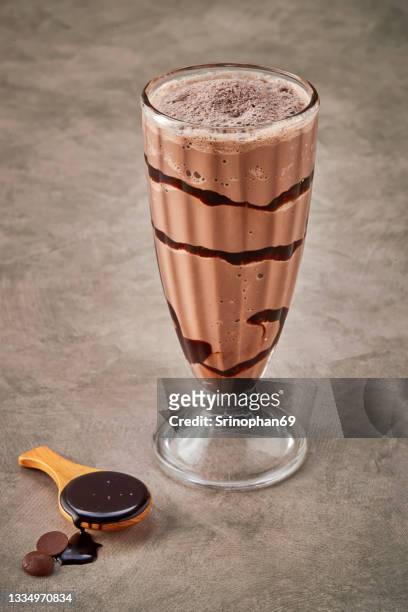 homemade chocolate milkshake - chocolate milk stock pictures, royalty-free photos & images