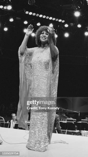 Aretha Franklin, sur scène, lors d'un de ses concerts.