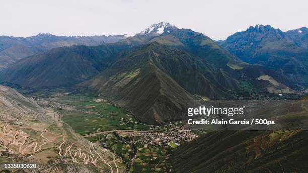 high angle view of mountains against sky,maras,cuzco,peru - urubamba valley stock pictures, royalty-free photos & images