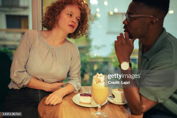 meaningful conversations - meaningful stock pictures, royalty-free photos & images