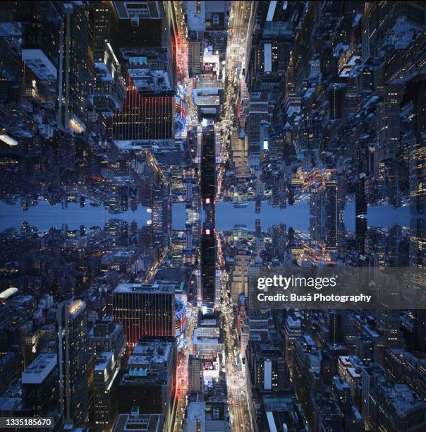 dystopian future, capsized reflected image of horizon at twilight over midtown manhattan in new york city, usa - movie world stock-fotos und bilder