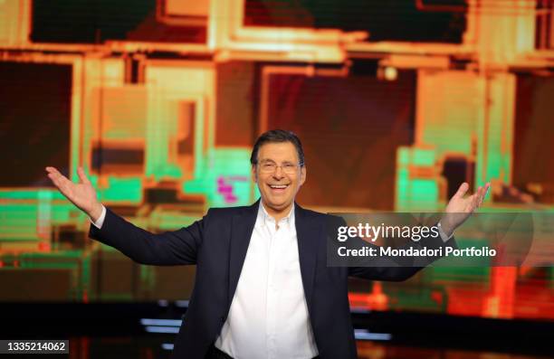 The television host Fabrizio Frizzi in the studios of the television program "L'Eredità". Rome , January 15th, 2018