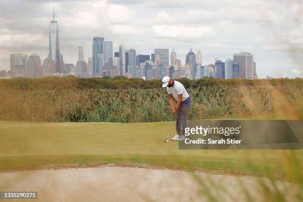 Erik van Rooyen of South Africa putts on the 14th green during the second round of THE NORTHERN TRUST, the first event of the FedExCup Playoffs, at...