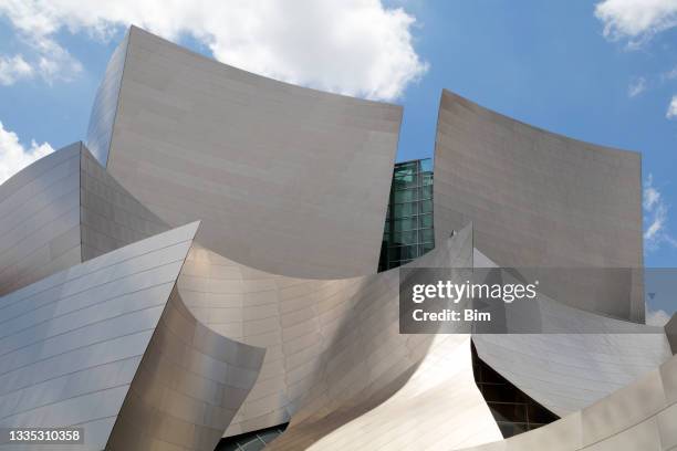 walt disney concert hall in los angeles - frank gehry stock pictures, royalty-free photos & images