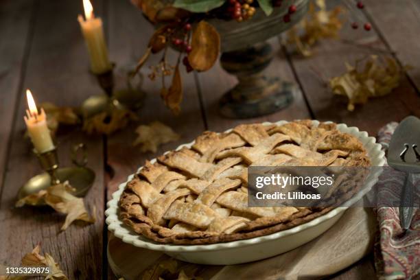 apple pie - apple pie a la mode stock pictures, royalty-free photos & images