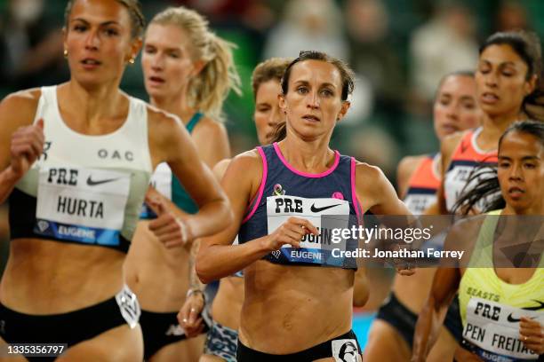 Sara Vaughn of the United States runs the 1500m raceruns during the 2021 Prefontaine Classic at Hayward Field on August 20, 2021 in Eugene, Oregon.