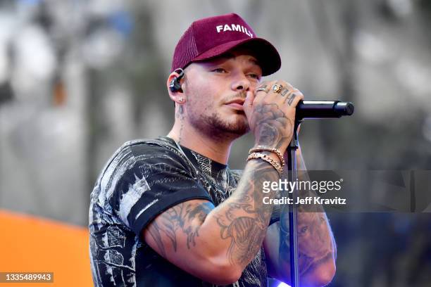 Kane Brown Photos and Premium High Res Pictures - Getty Images