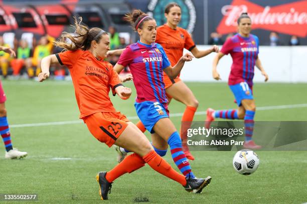 Katie Naughton of Houston Dash shoots and scores to tie the game 1-1 in the second half during the 2021 Women's International Champions Cup third...