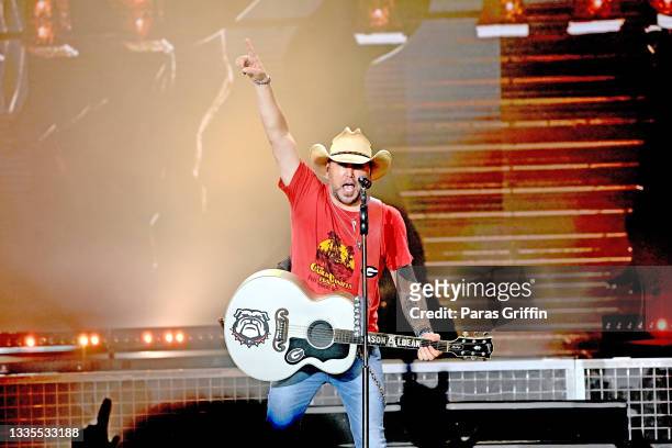 Jason Aldean performs in concert during his "Back In The Saddle" tour at Cellairis Amphitheatre at Lakewood on August 21, 2021 in Atlanta, Georgia.