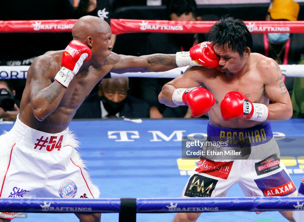 Yordenis Ugás v Manny Pacquiao