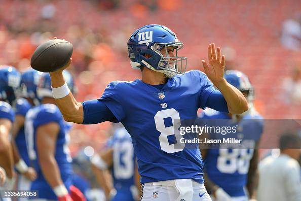 New York Giants v Cleveland Browns New York Giants v Cleveland Browns