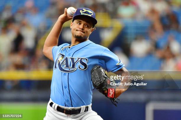 Chris Archer of the Tampa Bay Rays delivers a pitch to the Chicago White Sox in the first inning at Tropicana Field on August 22, 2021 in St...