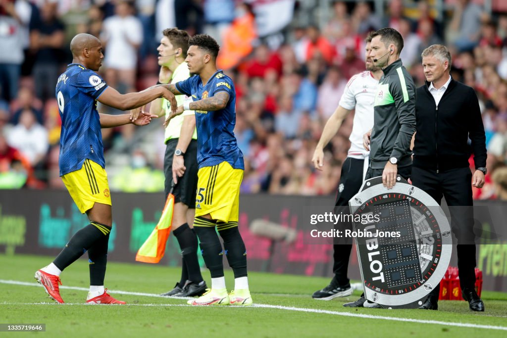 Southampton v Manchester United - Premier League