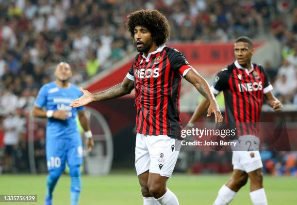 Dante of Nice during the Ligue 1 match between OGC Nice and Olympique de Marseille at Allianz Riviera Stadium on August 22, 2021 in Nice, France.