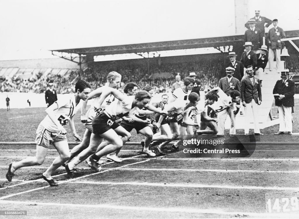 1928 Summer Olympics - Women's 800m Final