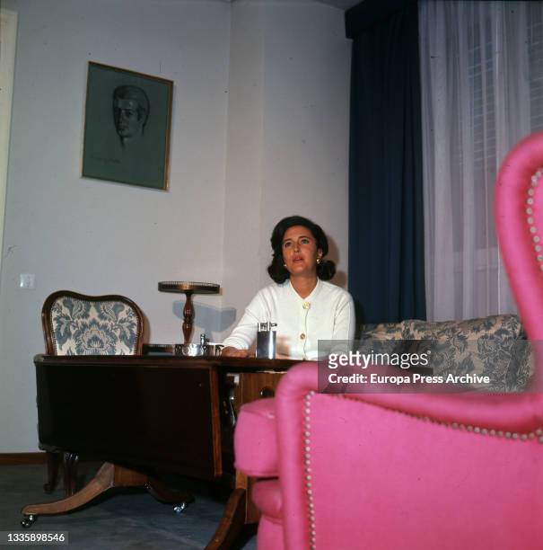 Carmen Dominguin portrayed in her home.