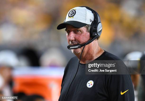 Defensive coordinator Keith Butler of the Pittsburgh Steelers looks on during the game against the Detroit Lions at Heinz Field on August 21, 2021 in...