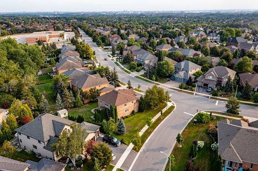 Aerial view of Residential Distratic at Islington Ave. and Rutherford road, detached and duplex house, Woodbridge, Vaughan, Canada