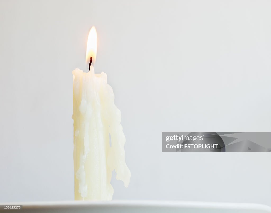 Weiße Kerze