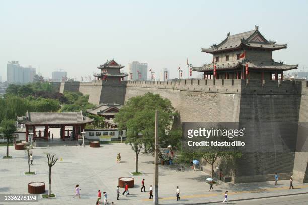 china - xian - may 2007 - xi'an stock pictures, royalty-free photos & images