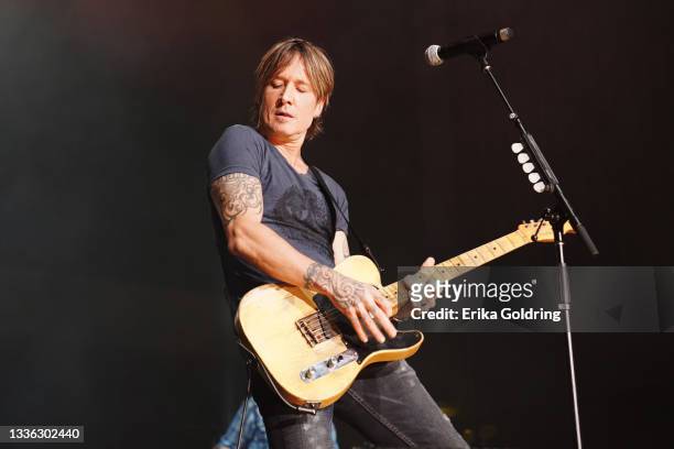 Keith Urban performs during the ACM Party For A Cause at Ascend Amphitheater on August 24, 2021 in Nashville, Tennessee.