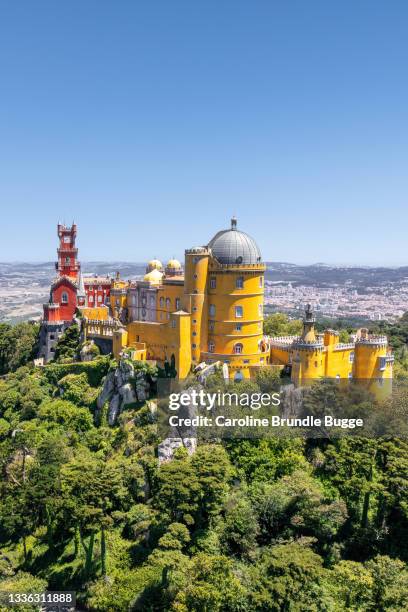 pena palace, portugal - portugal sintra stock-fotos und bilder