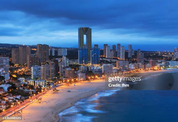 benidorm at blue hour (spain) - blue hour imagens e fotografias de stock