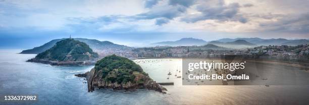 panoramic view of san sebastian at sunrise, basque country, spain, europe - san sebastian spain stock pictures, royalty-free photos & images