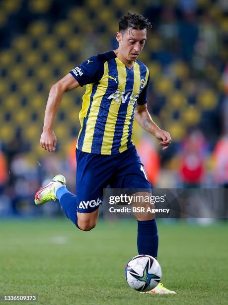 Fenerbahce Stadium Photos And Premium High Res Pictures Getty Images fenerbahce-stadium-photos-and-premium-high-res-pictures-getty-images
