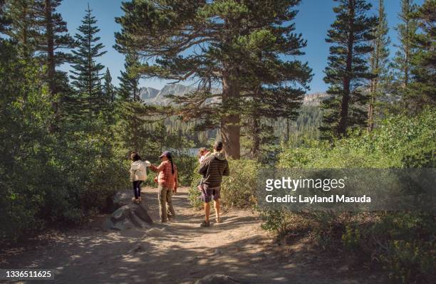 easy family mountain hike - mammoth stock-fotos und bilder