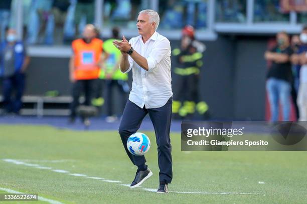 Coach Jose Mourinho of AS Roma gives instructions during the UEFA Conference League Play-Offs Leg Two match between AS Roma and Trabzonspor at...