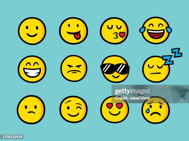 ilustraciones, imágenes clip art, dibujos animados e iconos de stock de emoji doodle set 1 - smiley face