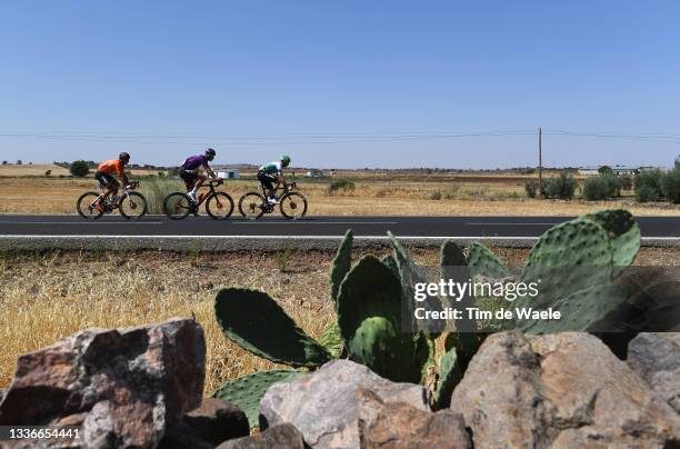 General view of Luis Ángel Maté Mardones of Spain and Team Euskaltel - Euskadi, Diego Rubio Hernandez of Spain and Team Burgos - BH and Alvaro...