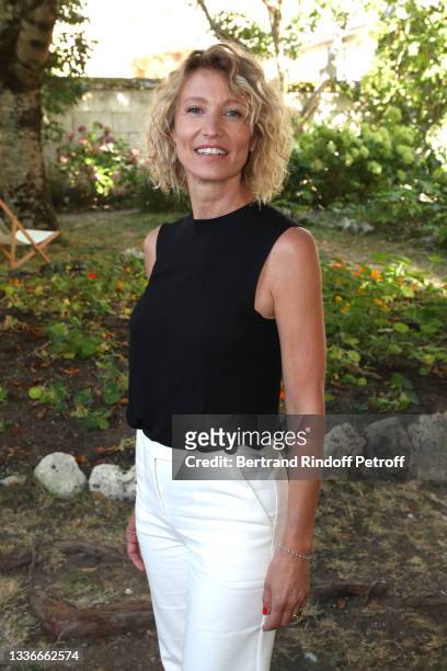 Actress Alexandra Lamy attends the "Le test" movie Photocall during the 14th Angouleme French-Speaking Film Festival - Day Four on August 27, 2021 in...