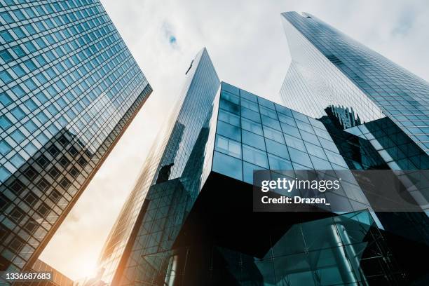 modern office buildings in paris - generic location stock pictures, royalty-free photos & images