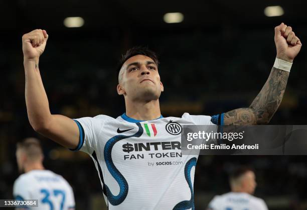 Lautaro Martinez of FC Internazionale celebrates his goal during the Serie A match between Hellas Verona and FC Internazionale at Stadio Marcantonio...