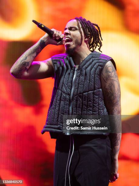 Tracey performs live during Reading Festival 2021 at Richfield Avenue on August 27, 2021 in Reading, England.