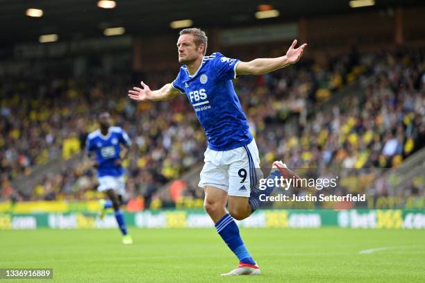 Jamie Vardy of Leicester City celebrates scoring the first Leicester goal during the Premier League match between Norwich City and Leicester City at...