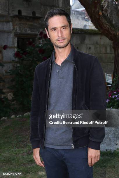 Jérémie Elkaïm attend the "Ils sont vivants" movie Photocall during the 14th Angouleme French-Speaking Film Festival - Day Five on August 28, 2021 in...