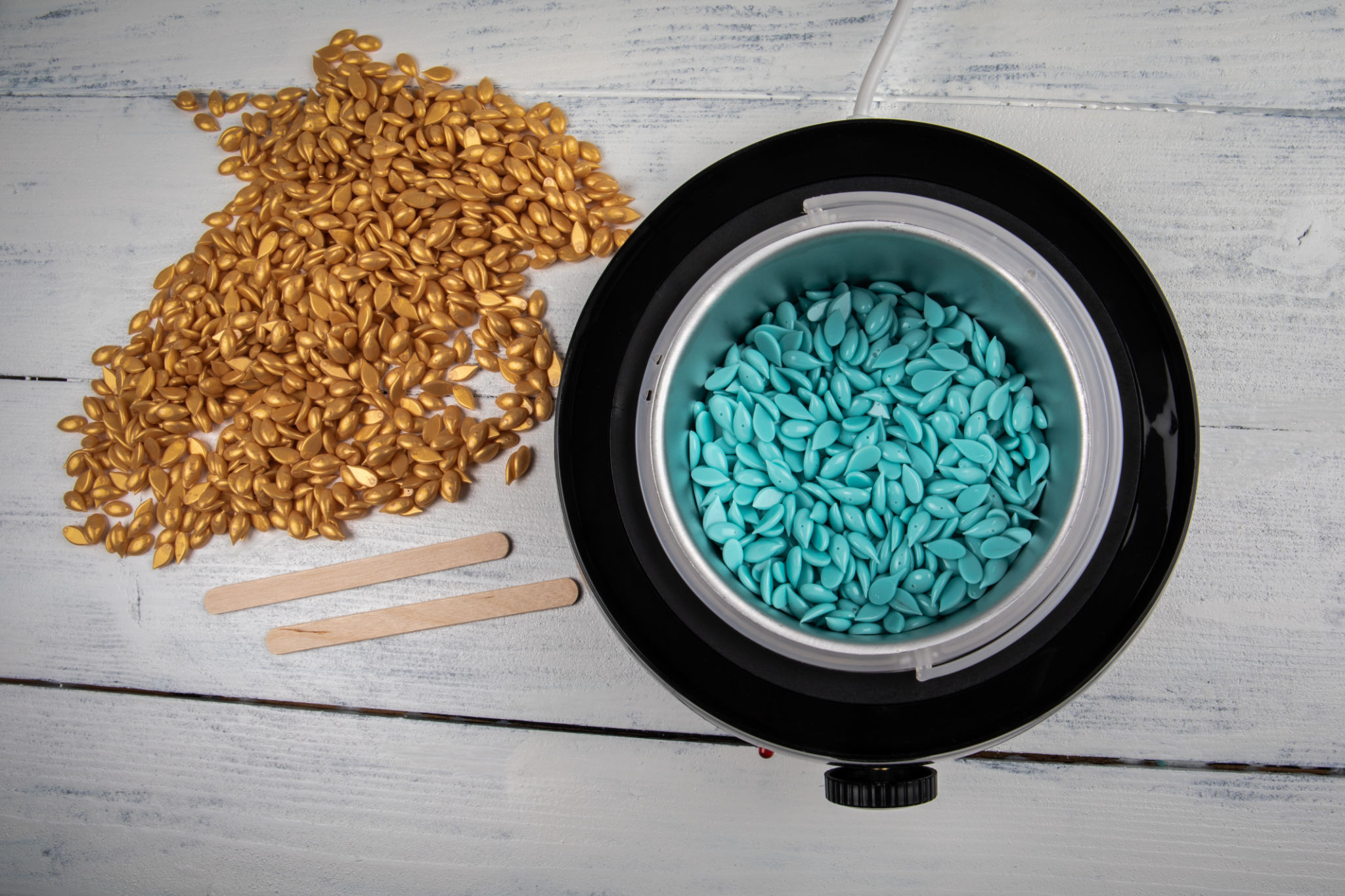 wax warmer cleaning