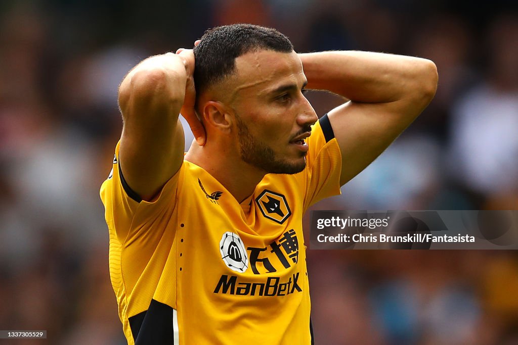 Wolverhampton Wanderers v Manchester United - Premier League