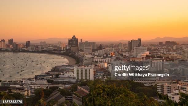pattaya city and beach at sunrise morning - pattaya stock pictures, royalty-free photos & images